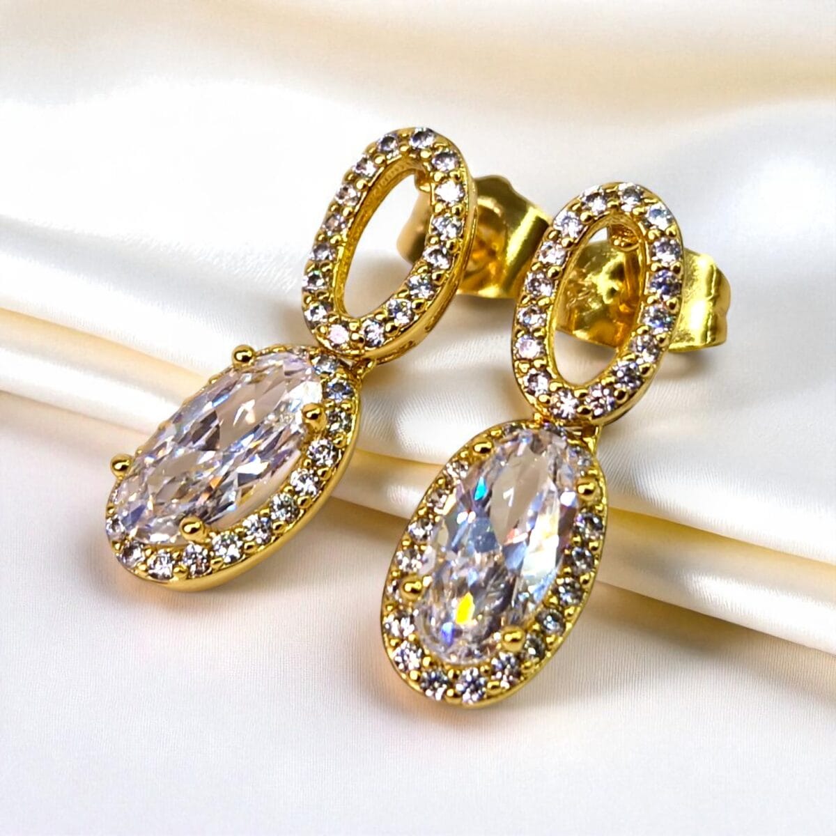 cercei placati aur 18k emilia white 5 cercei placati aur 18k emilia white 5