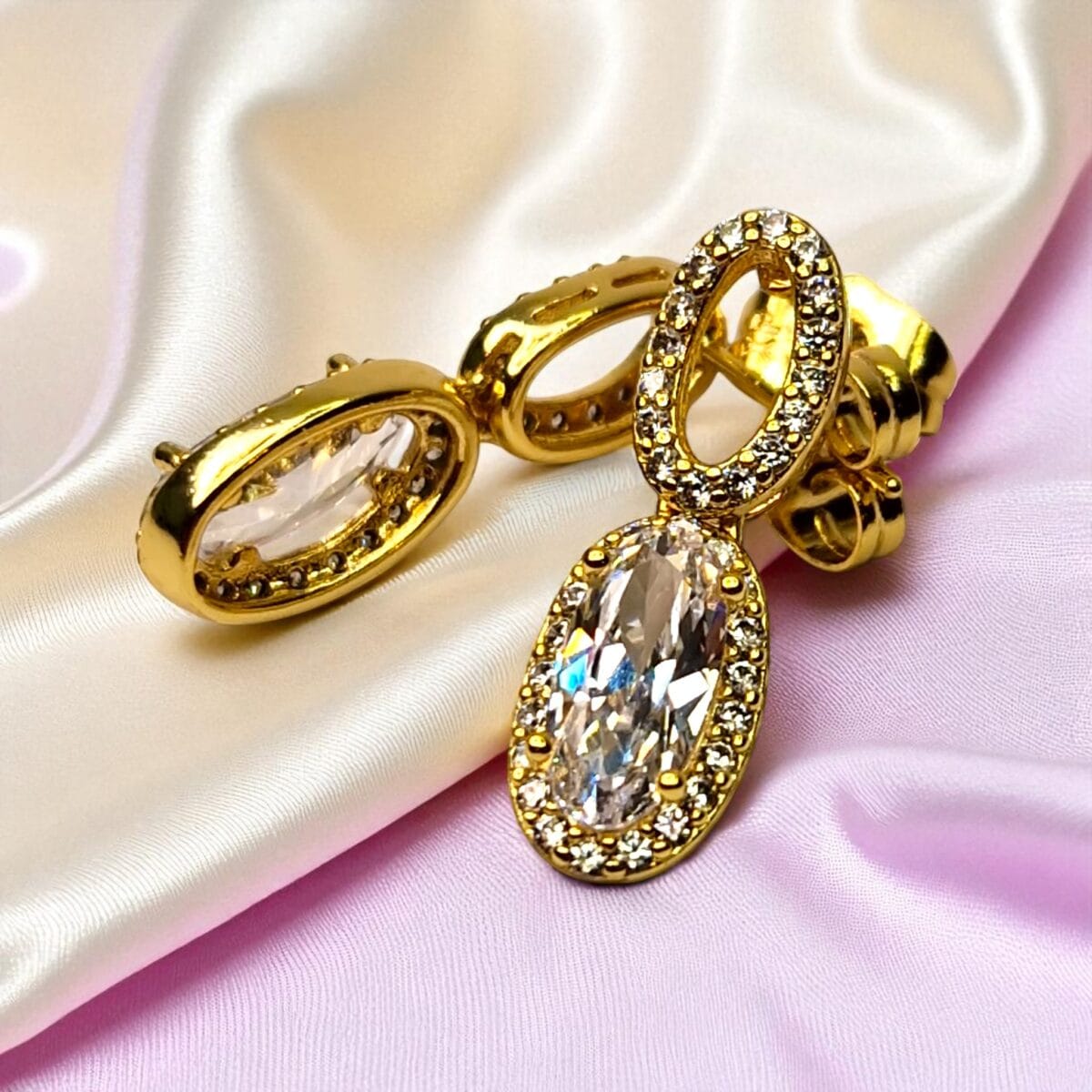 cercei placati aur 18k emilia white 9 cercei placati aur 18k emilia white 9