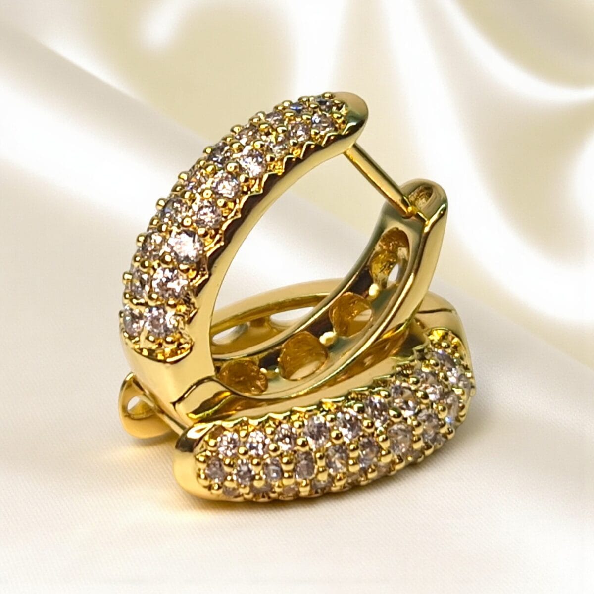 cercei placati aur 18k vanessa 1 cercei placati aur 18k vanessa 1